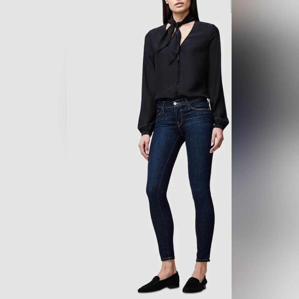 Frame Blue Le Skinny de Jeanne in Queens Way